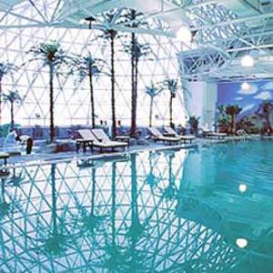 Teda International Club Hotel Тиендзин Екстериор снимка